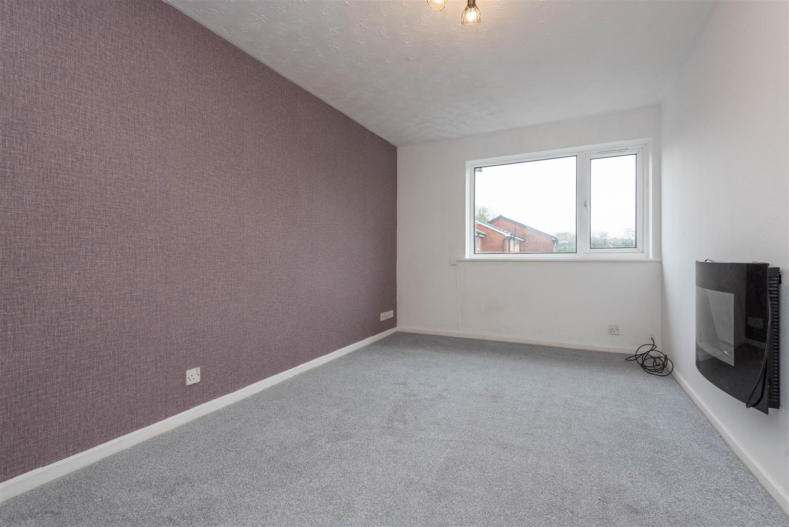 1 bed property in Black Croft, Chorley